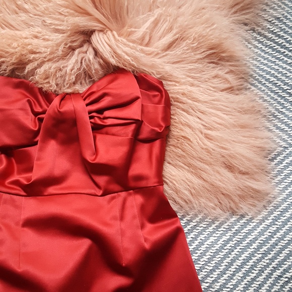 Allen Schwartz Privé Strapless Dress w/ Bow Front - Picture 4 of 8